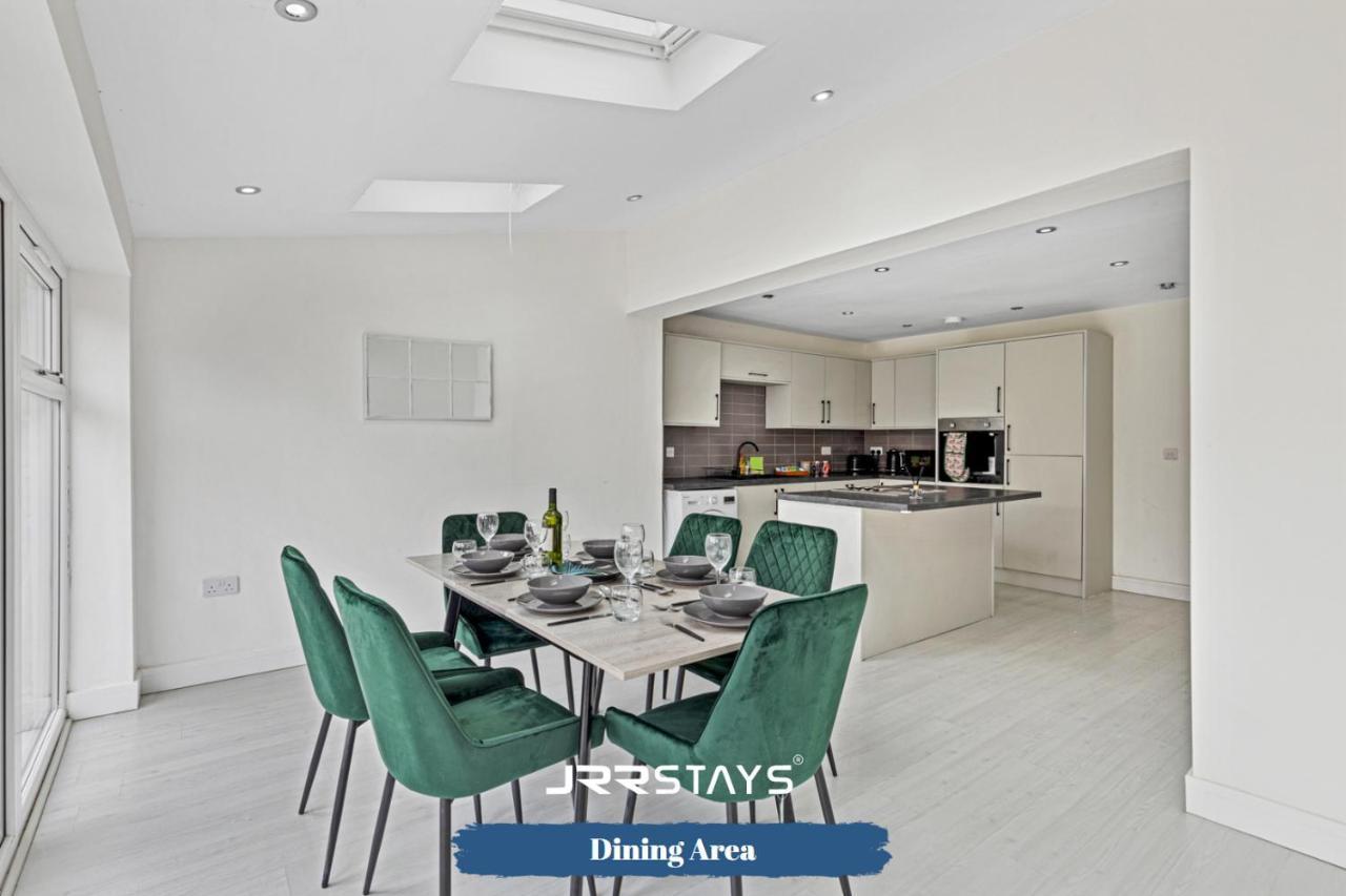 Tipton 3 Bedroom House Garden Sleeps 7 - Jrr Stays Coseley Eksteriør bilde